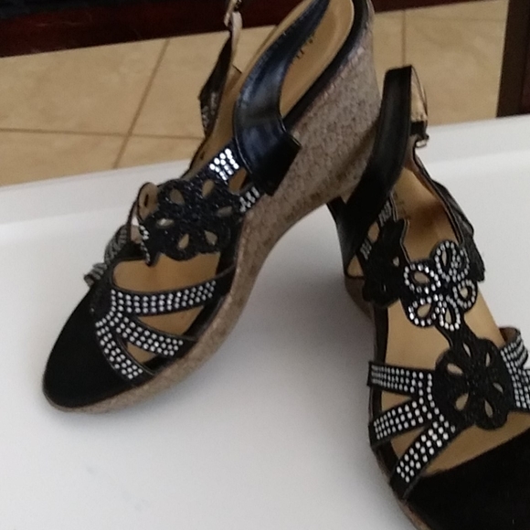 Patrizia by Spring Step - Picture 2 of 3